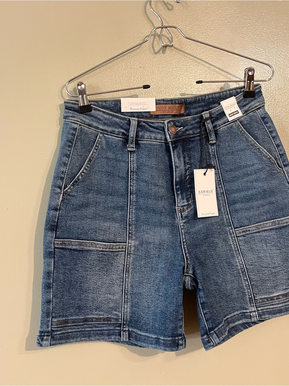 Judy Blue Women's Denim Utility Shorts - Blue L Stretch NWT - Picture 5 of 13